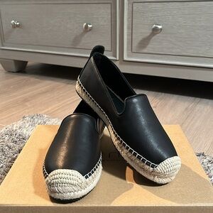 DKNY BLACK LEATHER ESPADRILLE - NEW